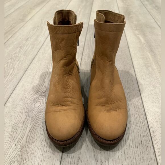 Frye Natalie Double Zip Low Heel Boots Sand Nubuck Leather Bootie 9.5 - Picture 3 of 9